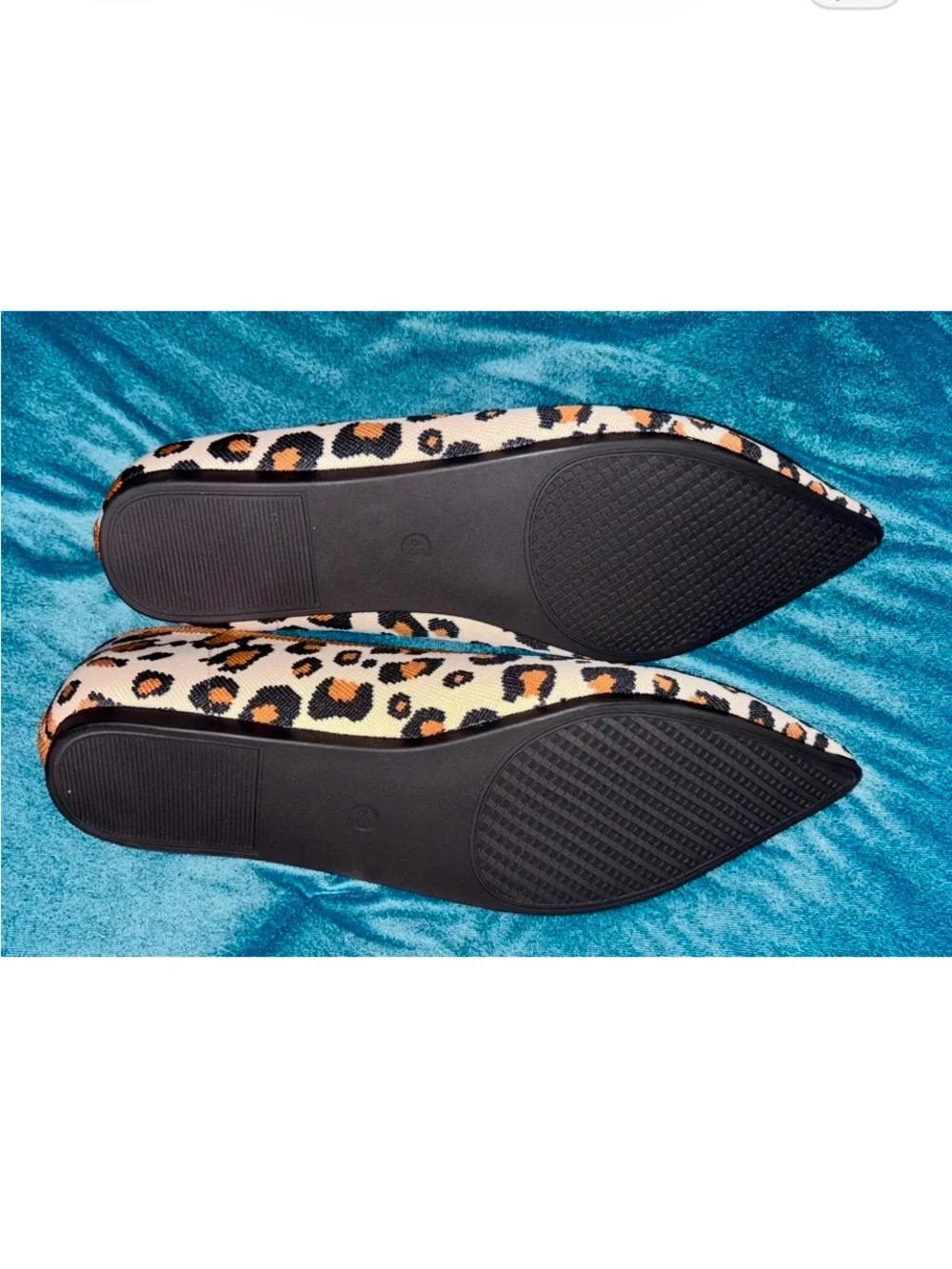 Leopard Print Pointed Toe Women’s Flats - Brown/Black